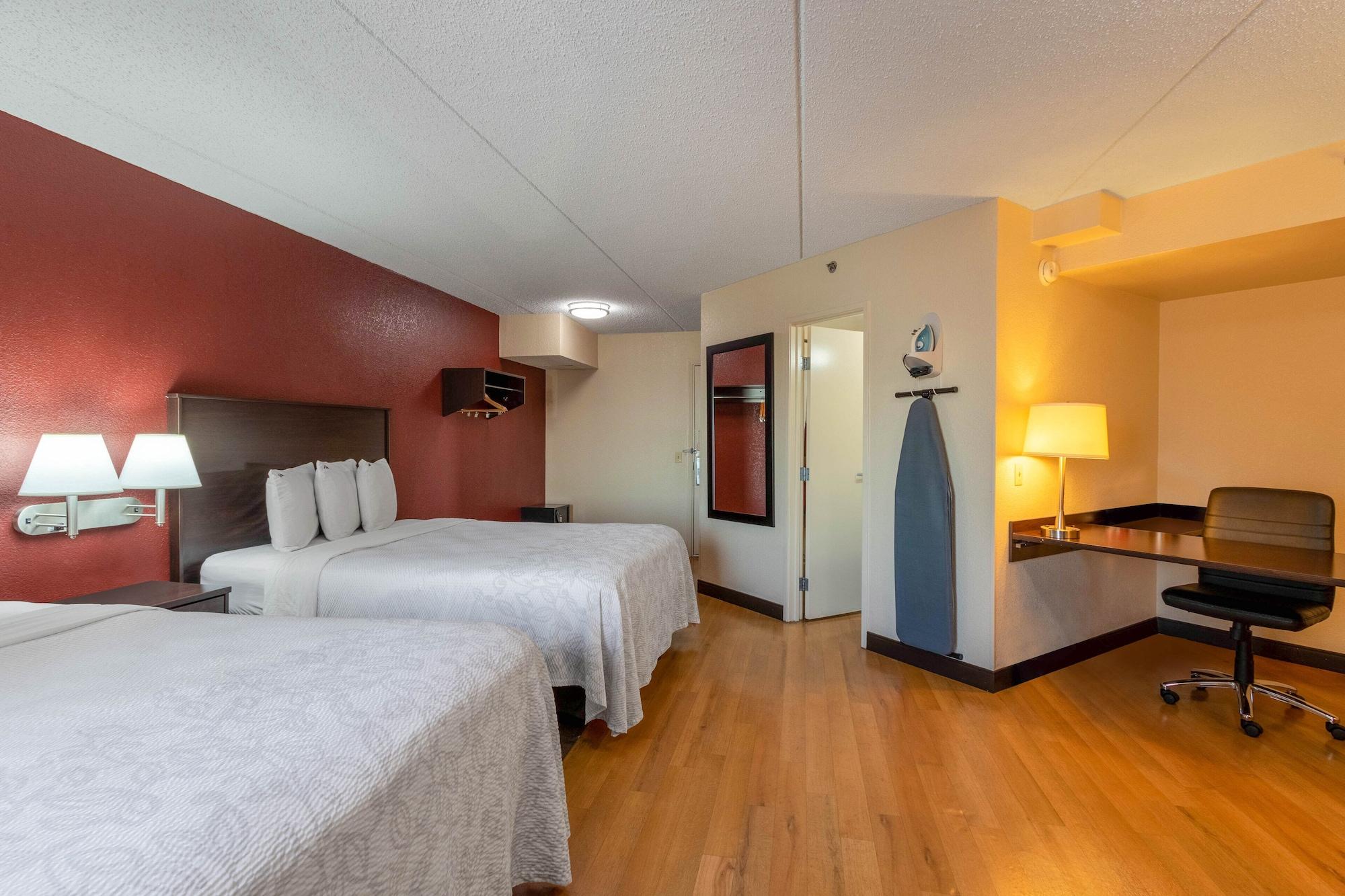 Red Roof Inn Plus+ El Paso East Экстерьер фото