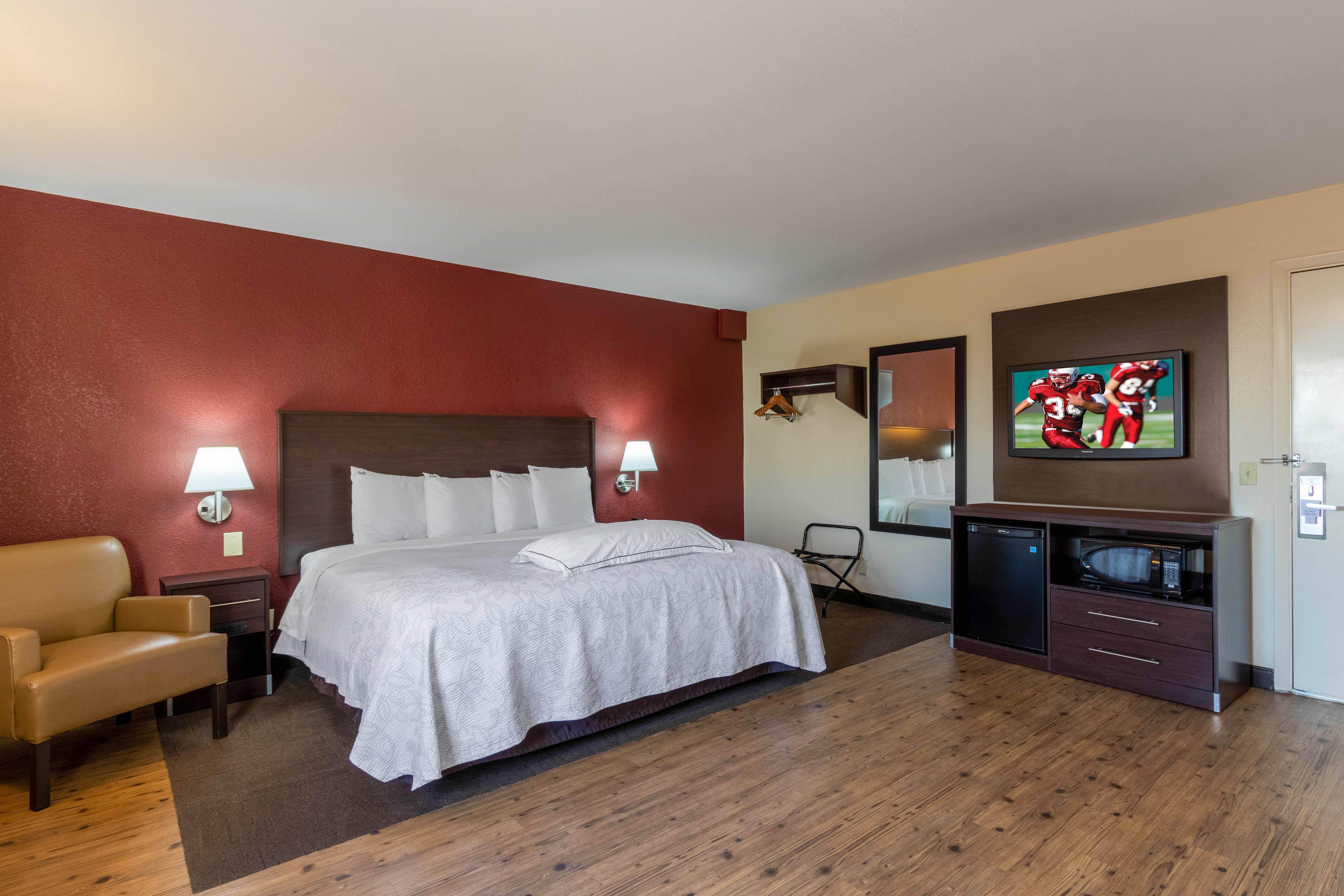 Red Roof Inn Plus+ El Paso East Экстерьер фото